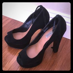 Steve Madden Deviaate Black Suede Heels Size 8.5